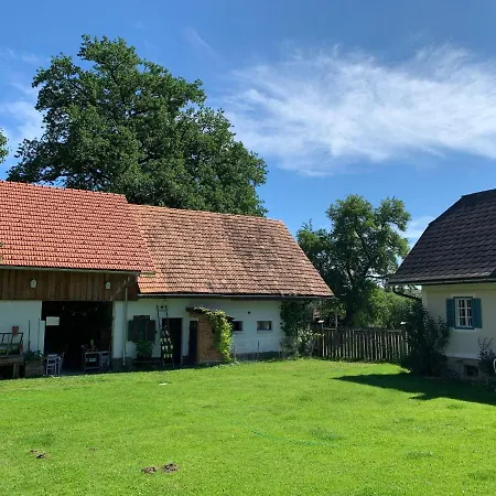 別荘 Kellerstoeckl-am-veganen-bio-lebenshof-nur-fuer-hundefreunde-empfohlen *