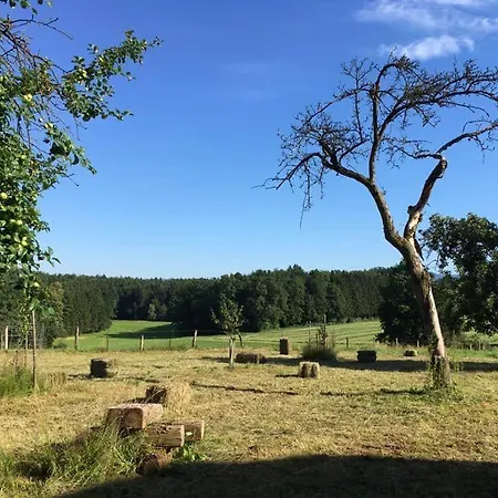 Holiday home Kellerstoeckl-am-veganen-bio-lebenshof-nur-fuer-hundefreunde-empfohlen Sulb